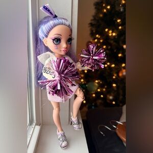 Rainbow High Cheer Doll Violet Willow